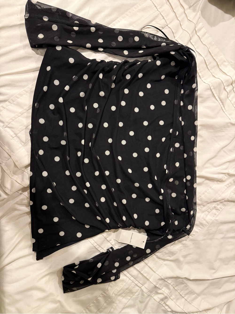 Abercrombie & Fitch Black Polka Dot Off-Shoulder Top